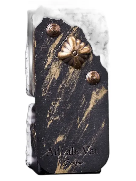 Frasco del perfume Adi Ale Van Gruia - Childhood Elixir unisex