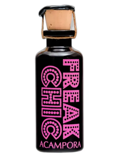 Frasco del perfume Bruno Acampora Freak Chic Pure Essence unisex