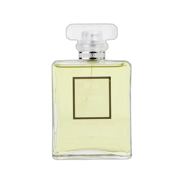 Frasco del perfume Chanel No. 19 Poudre Eau de Parfum