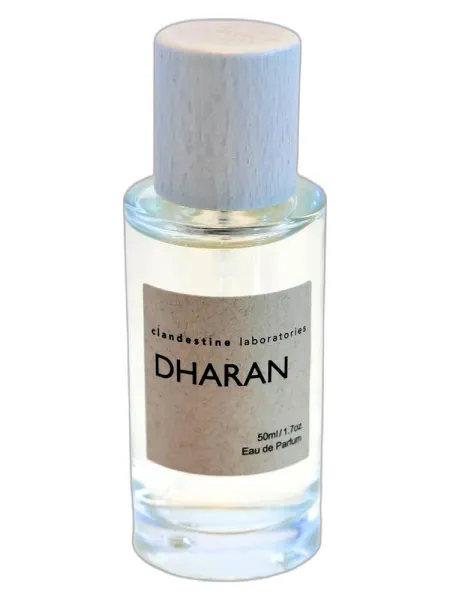 Frasco del perfume Clandestine Laboratories Dharan