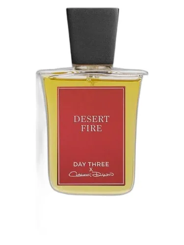 Frasco del perfume Day Three Desert Fire 2026