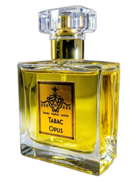 Frasco del perfume DeMer Parfum Limited Tabac Opus unisex Eau de Parfum
