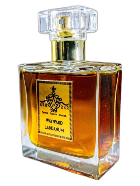 Frasco del perfume DeMer Parfum Limited Wayward Labdanum unisex Eau de Parfum