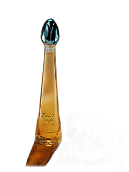 Frasco del perfume Dina Cosmetics French Style