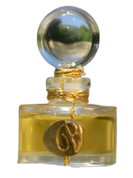 Frasco del perfume En Voyage Perfumes Carmel Boheme