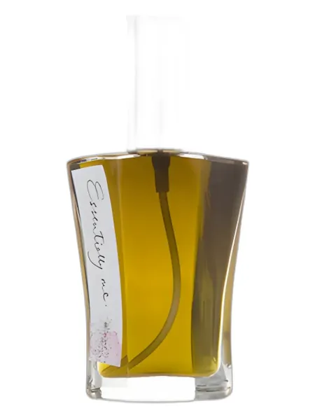 Frasco del perfume Essentially Me Souk