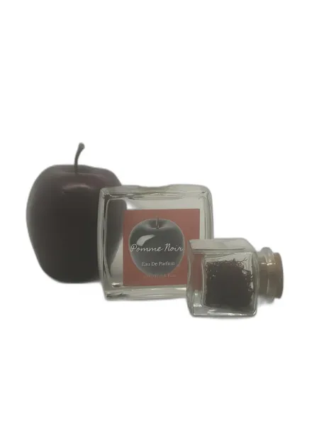 Frasco del perfume Ganache Parfums Pomme Noir unisex Eau de Parfum
