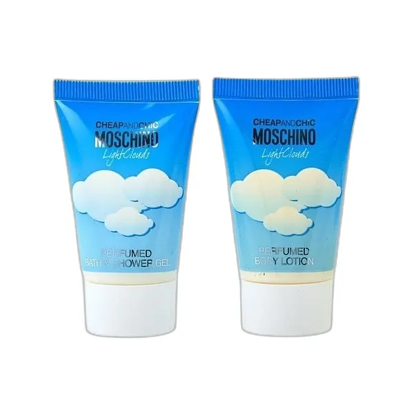 Frasco del perfume Moschino Cheap & Chic Light Clouds Eau de Toilette