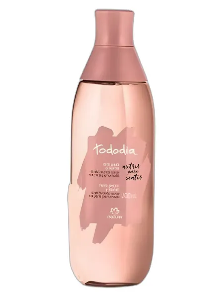 Frasco del perfume Natura Noz Peca e Karite