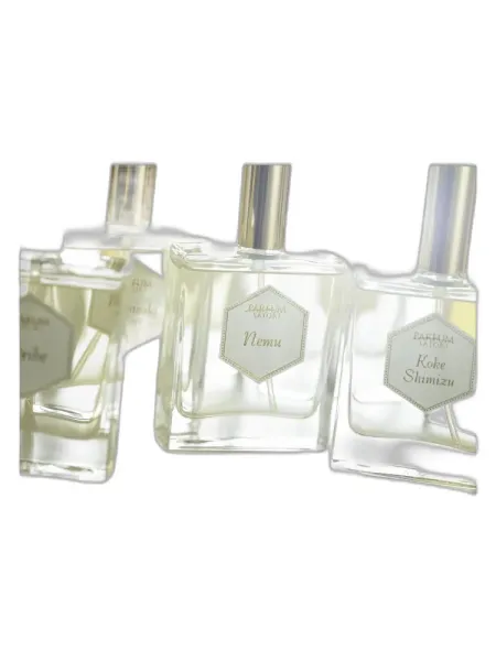 Frasco del perfume Parfum Satori Nemu Silk Flower Eau de Parfum