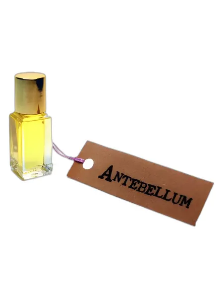 Frasco del perfume Scent by the Sea Antebellum Perfume Oil