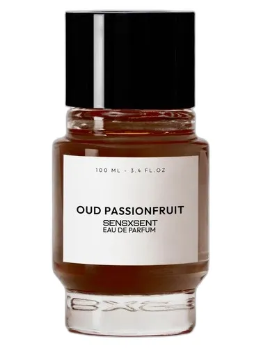 Frasco del perfume Sensxsent Parfums Oud Passionfruit 2026
