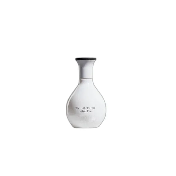 Frasco del perfume The Harmonist Velvet Fire Eau de Parfum